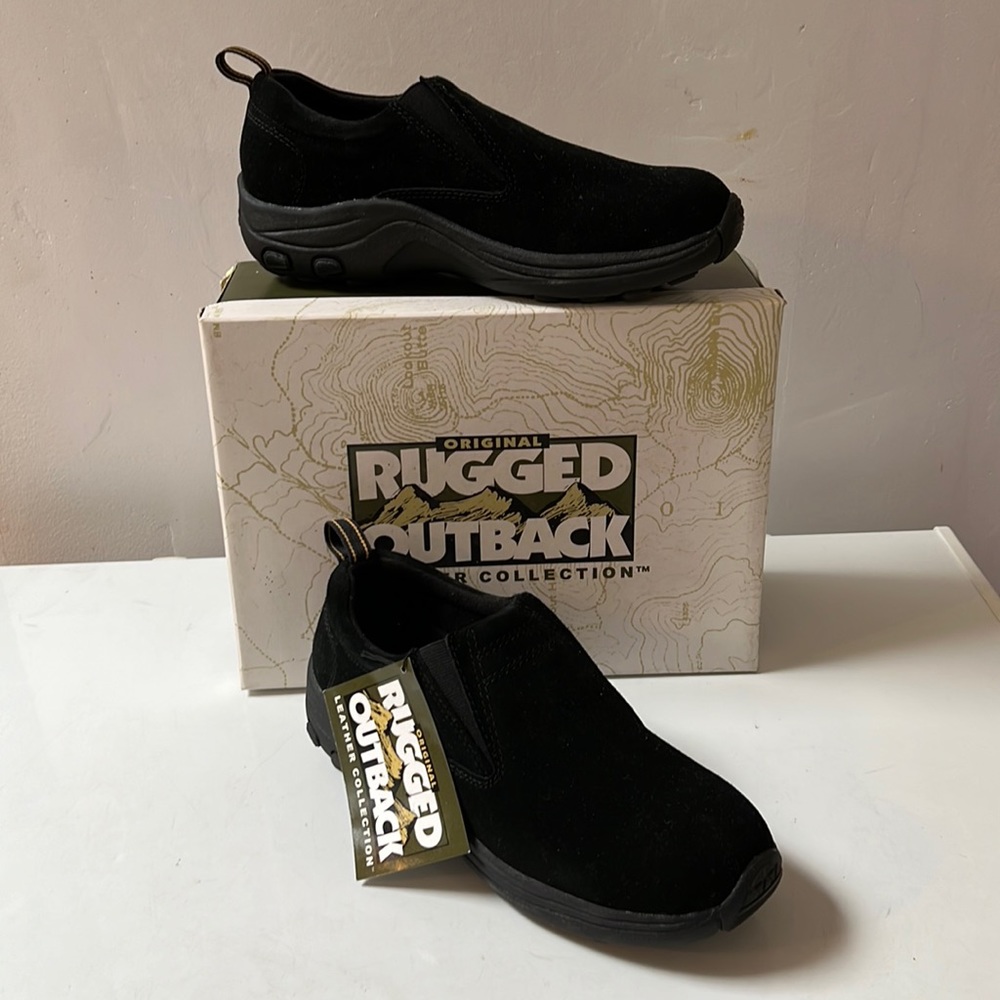 Men’s shoes